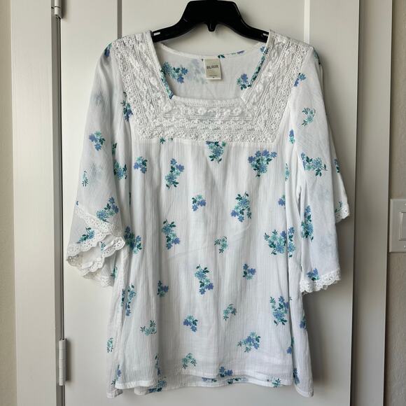 BLAIR White Floral Cottagecore Peasant Top Flared Sleeves Laced Women’s Medium - Picture 2 of 8